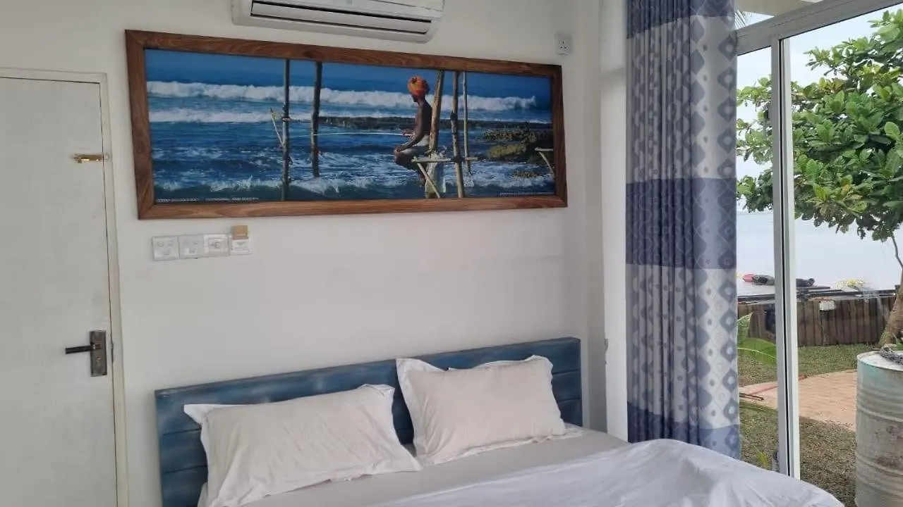Lagoon Bay Resort Negombo 0*,  Sri Lanka